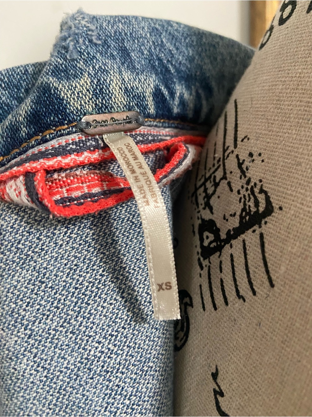 We The Free Light Blue Distressed Denim Jacket - Picture 4 of 5
